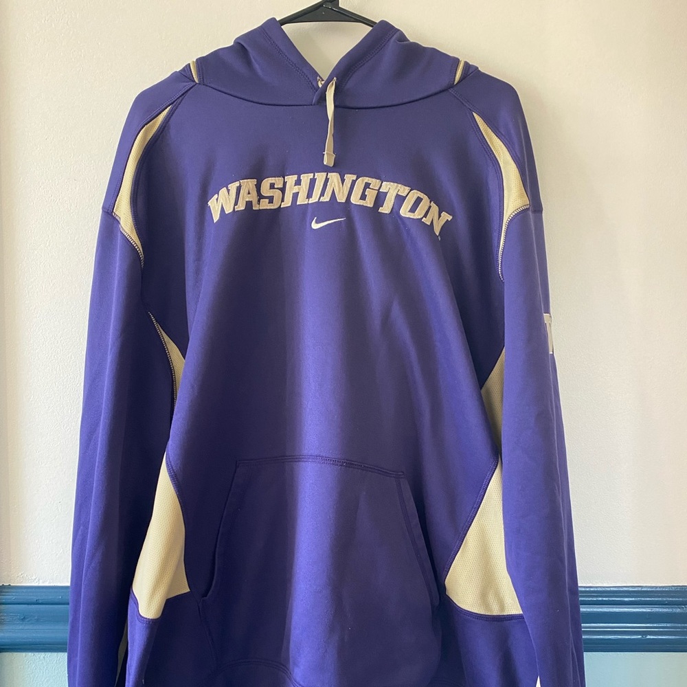UW Nike Hoodie